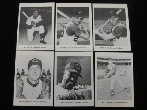 12 1960'ların Jay Yayıncılık Seti 5 x 7 Cleveland Kızılderilileri Resim Paketi-MLB İmzasız Çeşitli