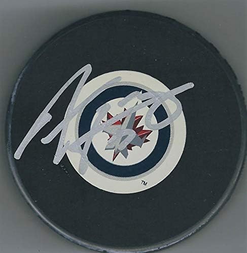İmzalı ADAM LOWRY Winnipeg Jets Hokey Diski-İmzalı NHL Diskleri