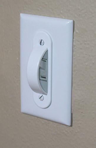 Beyaz anahtar plakası kapak koruması, ışık anahtarını açık veya kapalı tutar Işıklarınızı veya devrelerinizi yanlışlıkla açılıp kapanmaya